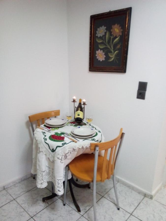 Aggelina Guest House Sárkhos Eksteriør bilde